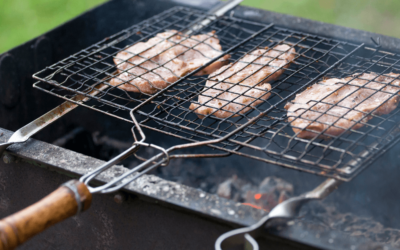 The Pros and Cons of Charcoal Grilling